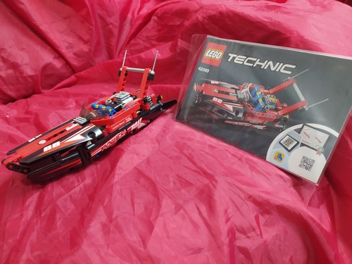 Lego technic 42089 motoscafo - technic,